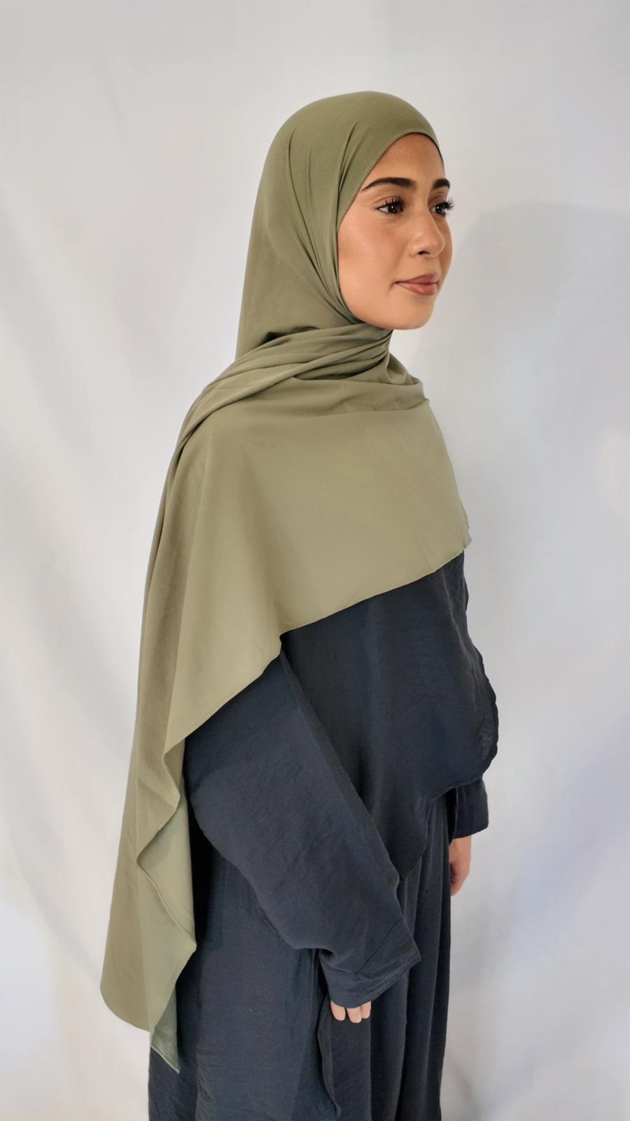 Hijab Airplum AZEL Paris, matière légère et respirante